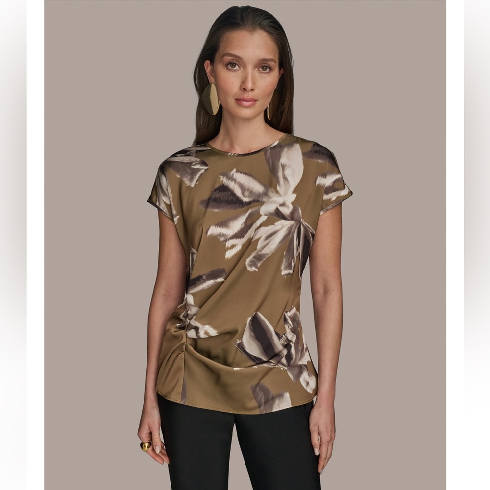 Donna Karan Women’s Cap Sleeve Printed Top. Small. Smokey Olive Combo. NWT